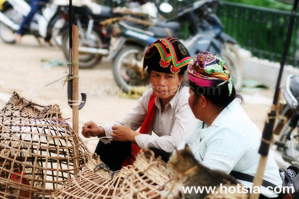 เวียดนาม เดียนเบีบนฟู ตลาดไทยดำ เดียนเบียนฟู