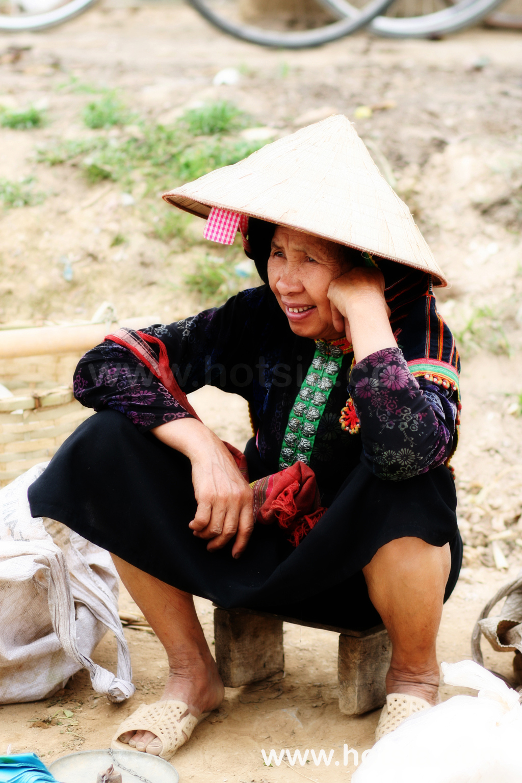 เวียดนาม เดียนเบีบนฟู เมืองหลวงชาวไทยดำ เดียนเบียนฟู