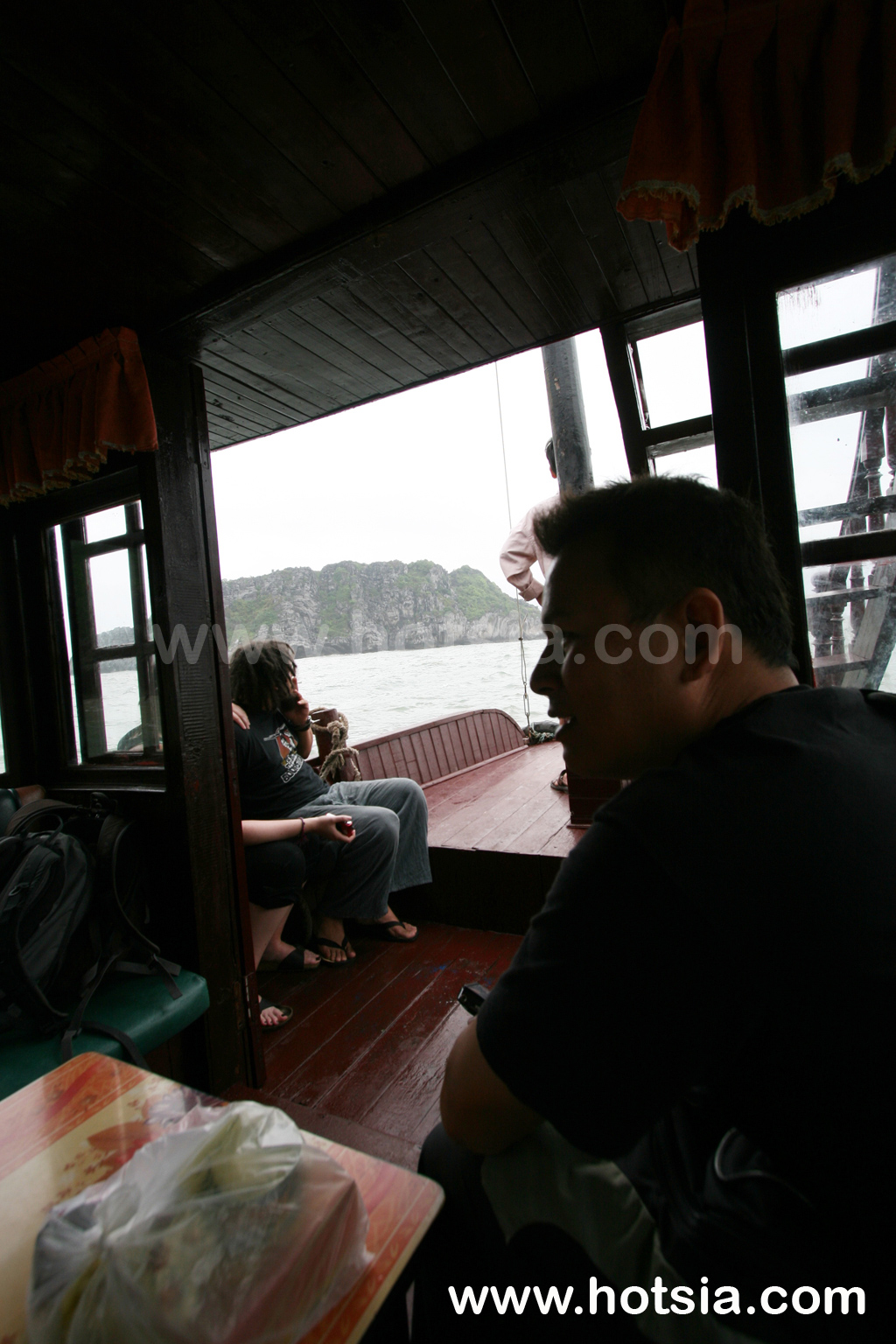 เที่ยวเวียดนาม เที่ยวฮาลอง ฮาลองเบย์ทัวร์