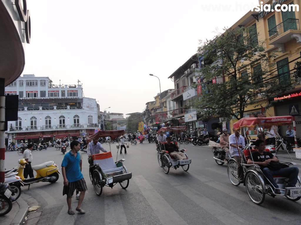 ฮานอย ทะเลสาบฮานอย ทะเลสาบคืนดาบ