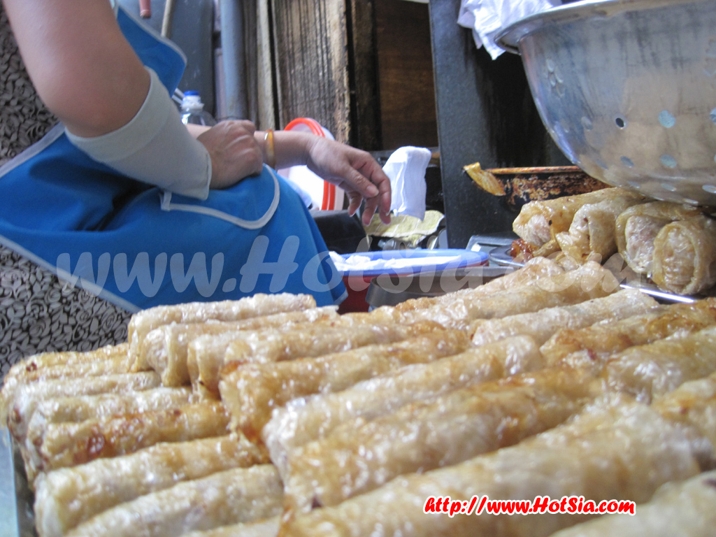 เที่ยวเวียดนาม ฮานอย เที่ยวฮานอย ตามหาต้นฉบับแหนมเนืองที่ฮานอย