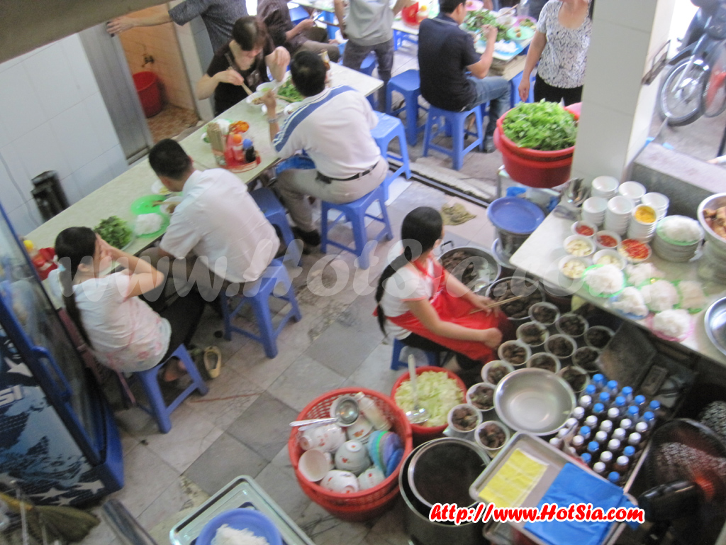 เที่ยวเวียดนาม ฮานอย เที่ยวฮานอย ตามหาต้นฉบับแหนมเนืองที่ฮานอย