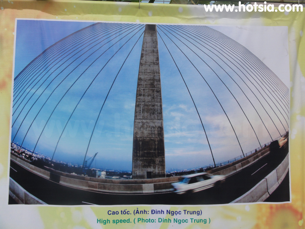 โฮจิมินห์ Ho Chi Minh นิทรรศการภาพถ่ายที่โฮจิมินห์(Ho Chi Minh exhibition)