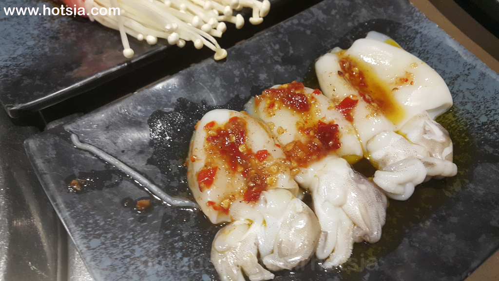เที่ยวโฮจิมินห์(Ho Chi Minh) อาหารการกินชาวเวียดนามในโฮจิมินห์(Ho Chi Minh eating)