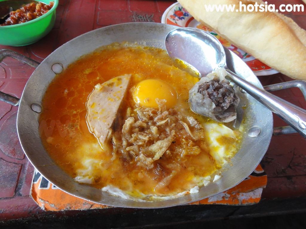 ฮอยอัน ไข่กระทะเวียดนาม