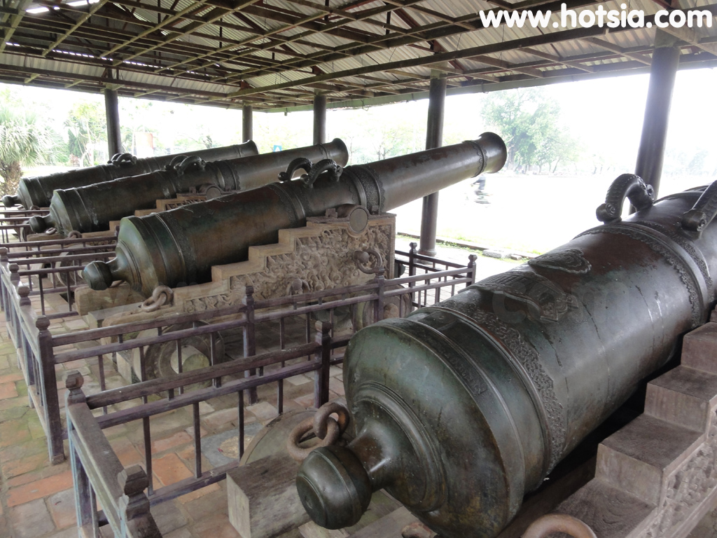 เที่ยวเมืองเว้ พระราชวังเมืองเว้