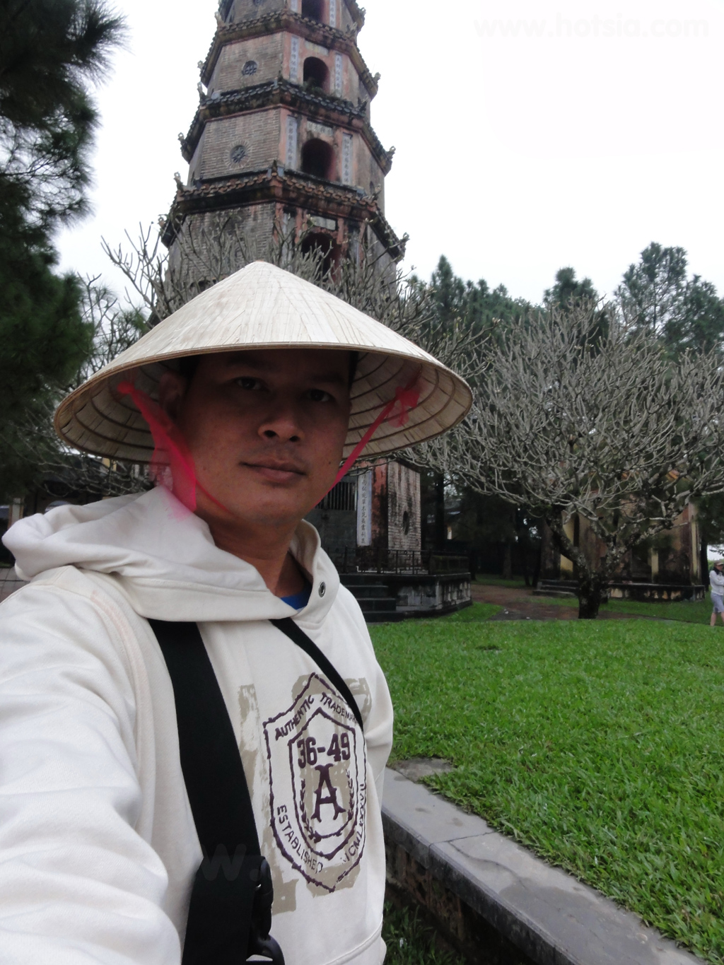 เที่ยวเมืองเว้ วัดเทียนมู่