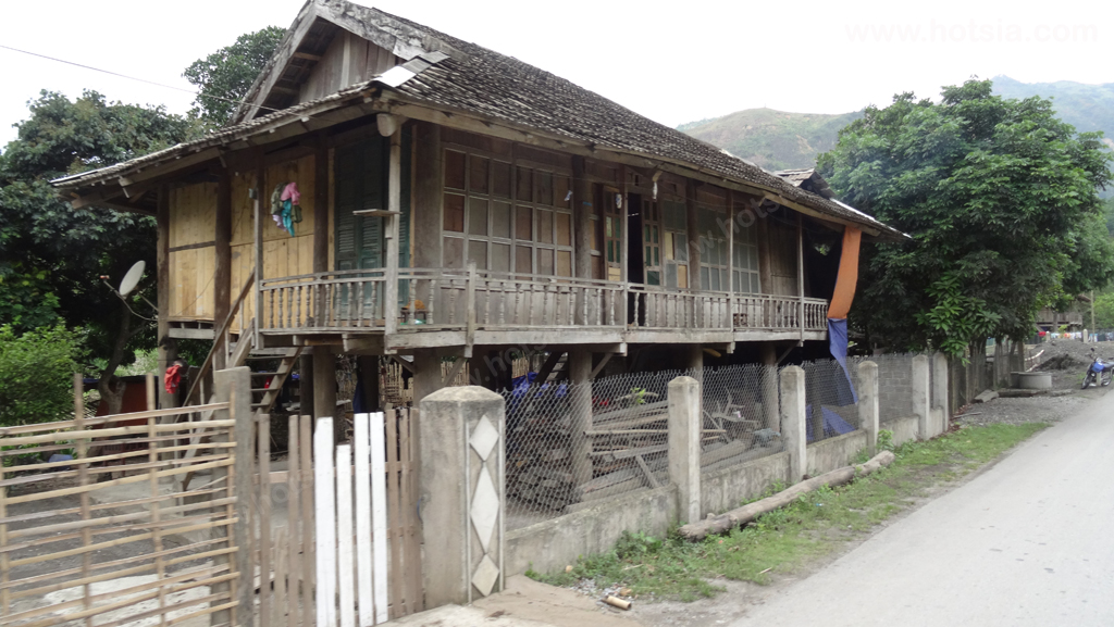 เวียดนาม จังหวัดลายเจิว บ้านคนไทยในเวียดนามเหนือ