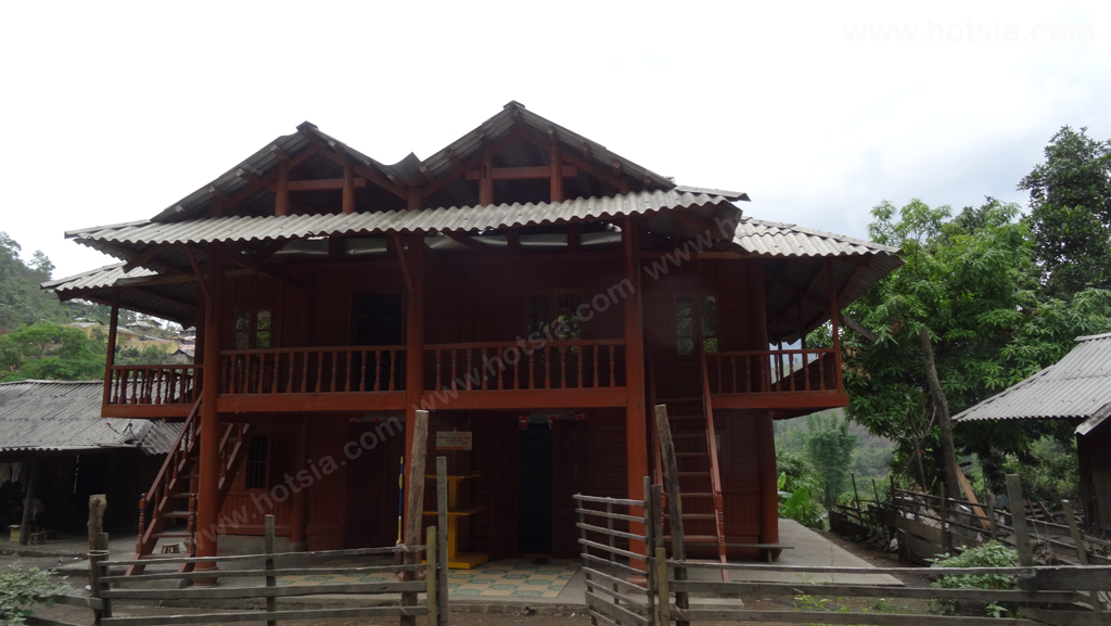 เวียดนาม จังหวัดลายเจิว บ้านคนไทยในเวียดนามเหนือ