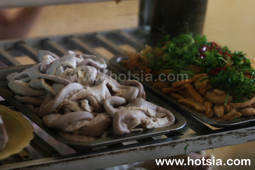 มายโจ๋ว ตลาดไทยขาวมายโจ๋ว