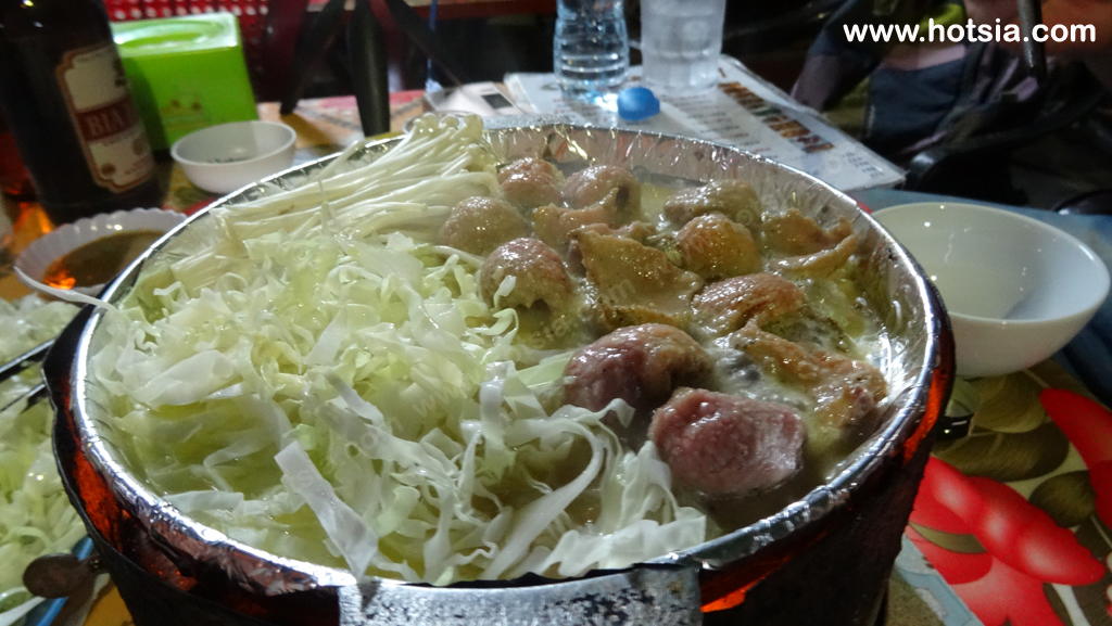 เวียดนาม จังหวัดนามดิ่ง เวียดนาม หมูกะทะเวียดนาม