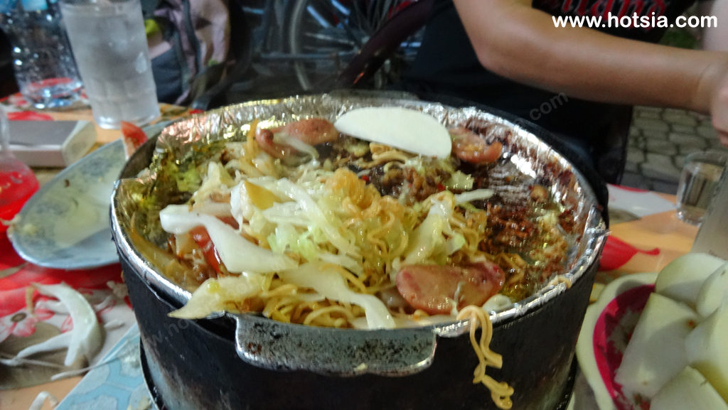 เวียดนาม จังหวัดนามดิ่ง เวียดนาม หมูกะทะเวียดนาม