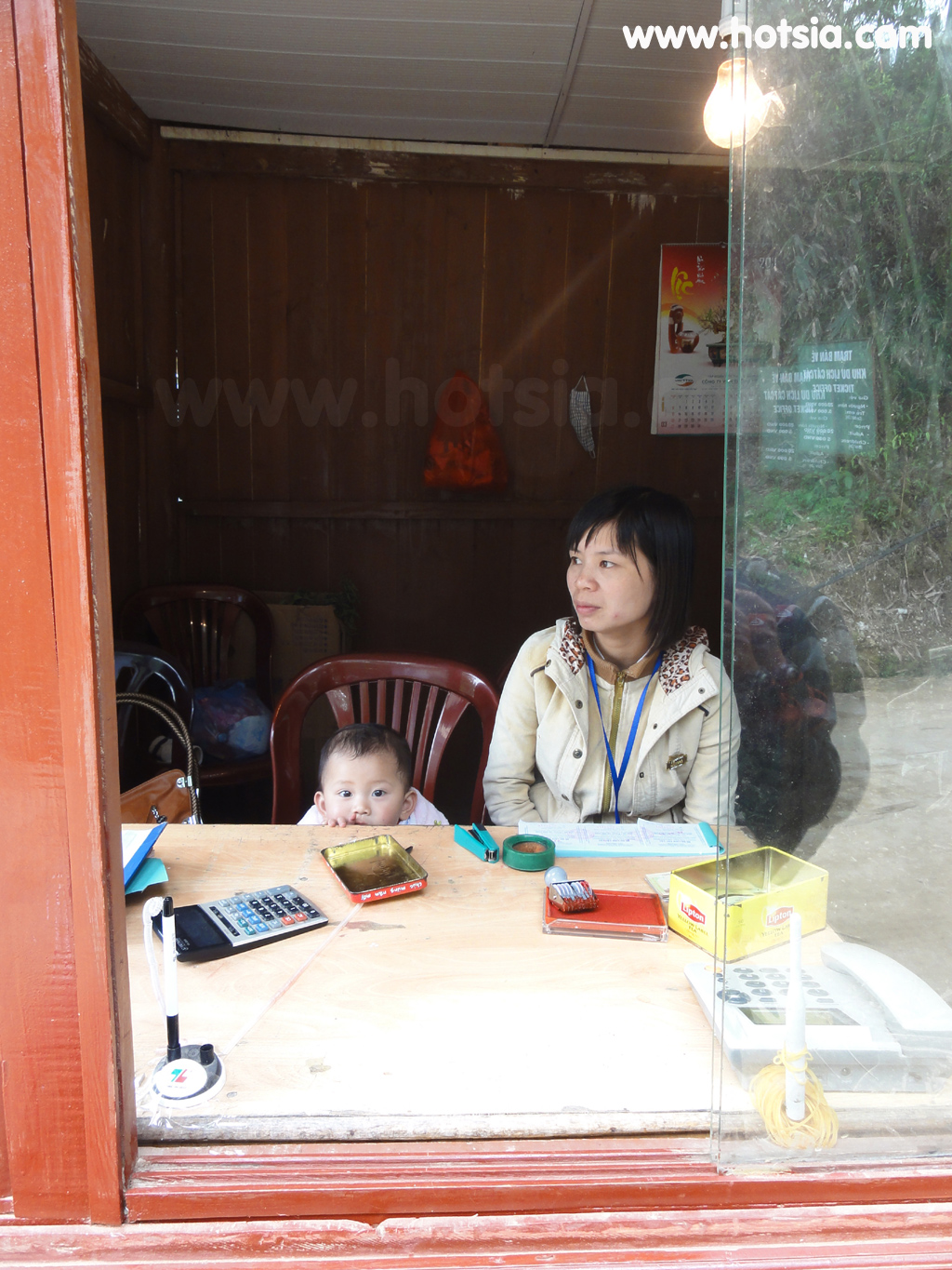 เที่ยวเวียดนาม เที่ยวซาปา น้ำตกซิลเวอร์และหมู่บ้านกั๊ตกั๊ต (cat cat village)