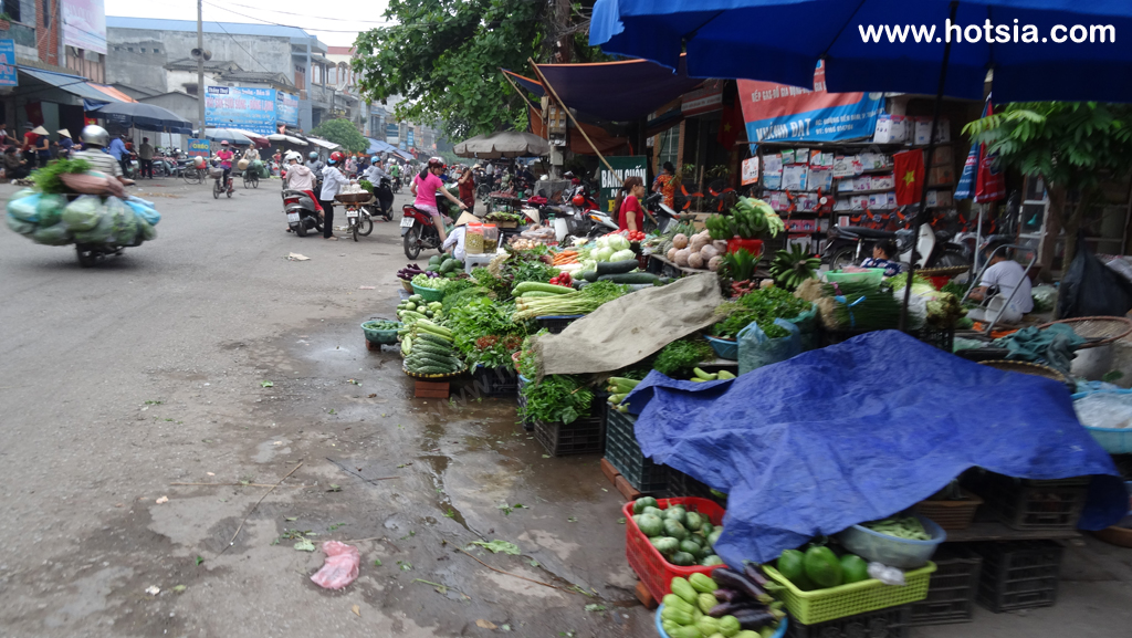 จังหวัดท้ายเงวียน เวียดนาม ตลาดเช้าจังหวัดท้ายเงวียน เวียดนาม