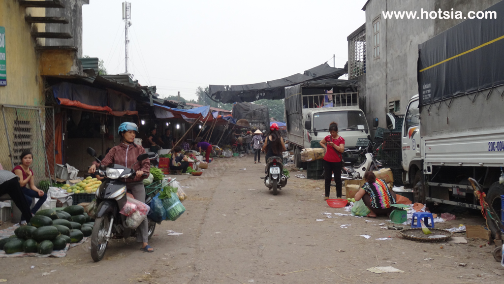 จังหวัดท้ายเงวียน เวียดนาม ตลาดเช้าจังหวัดท้ายเงวียน เวียดนาม