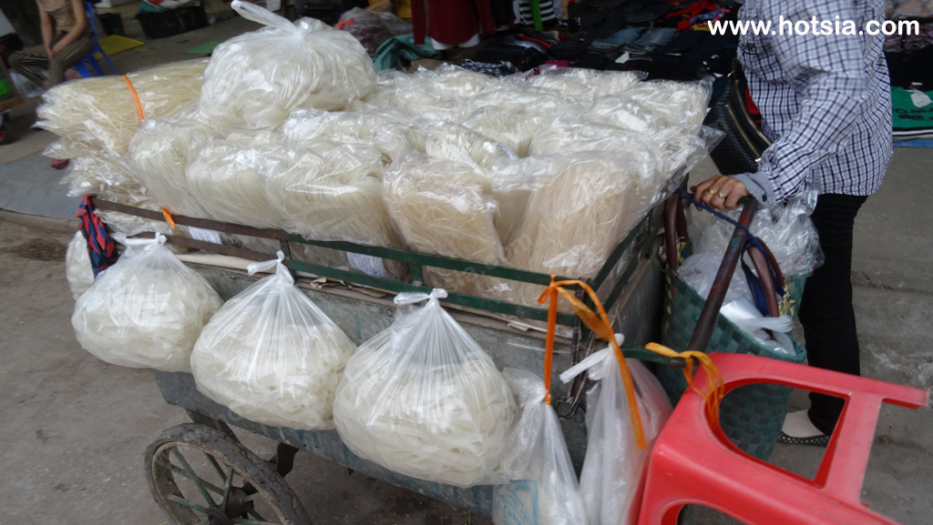 จังหวัดท้ายเงวียน เวียดนาม ตลาดเช้าจังหวัดท้ายเงวียน เวียดนาม