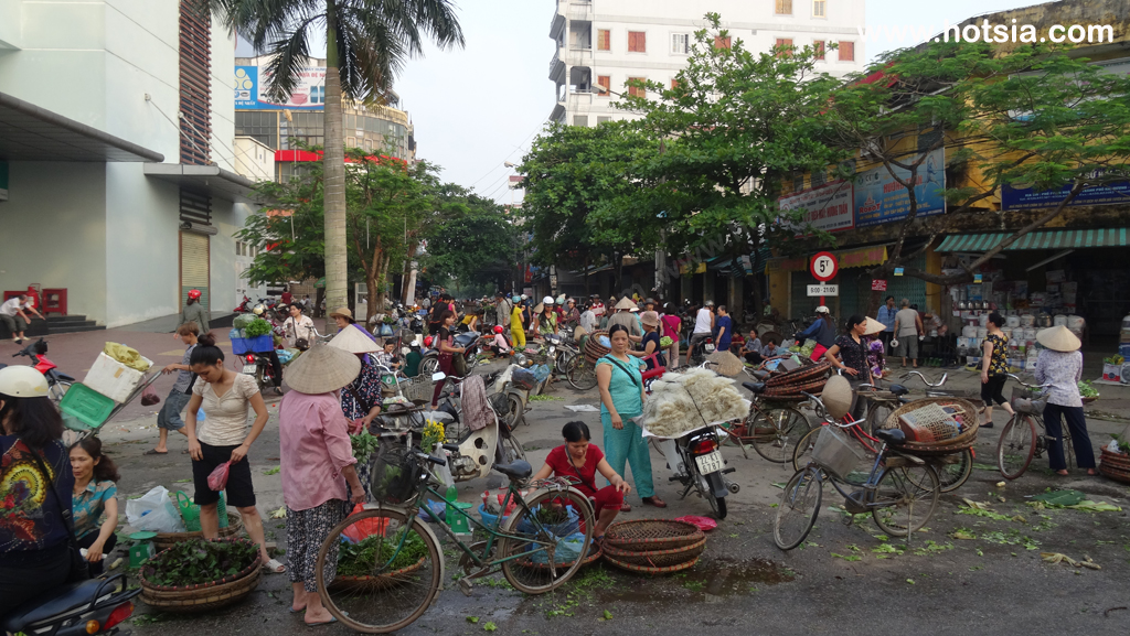 จังหวัดเตวียนกวาง เวียดนาม ตลาดเช้าจังหวัดเตวียนกวาง
