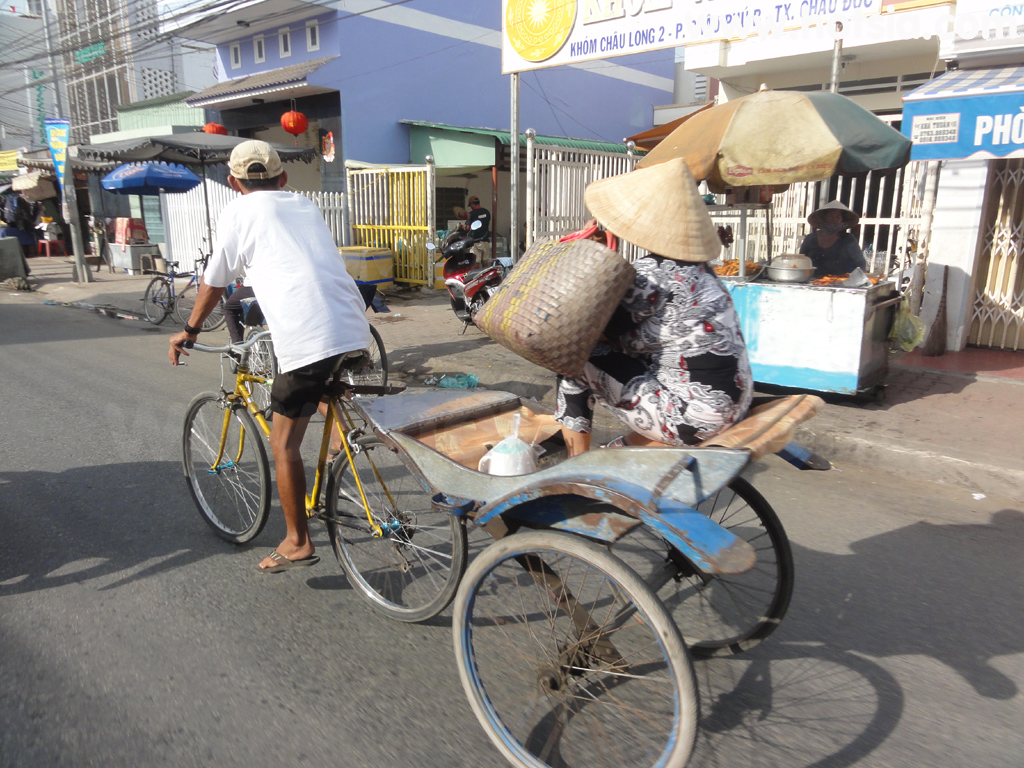 อันเกียง An Giang เมืองเชาด็อก (Chau Doc)