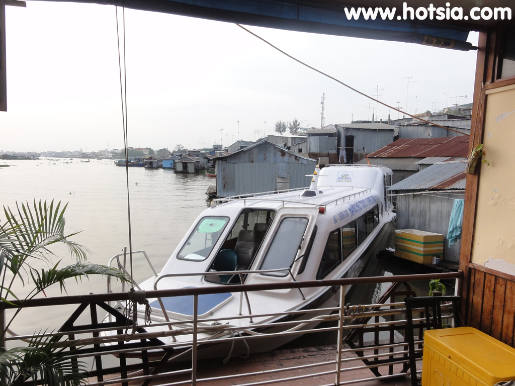 อันเกียง An Giang นั่งเรือจากเชาด็อกไปพนมเปญ(speed boat chau doc phnompenh)