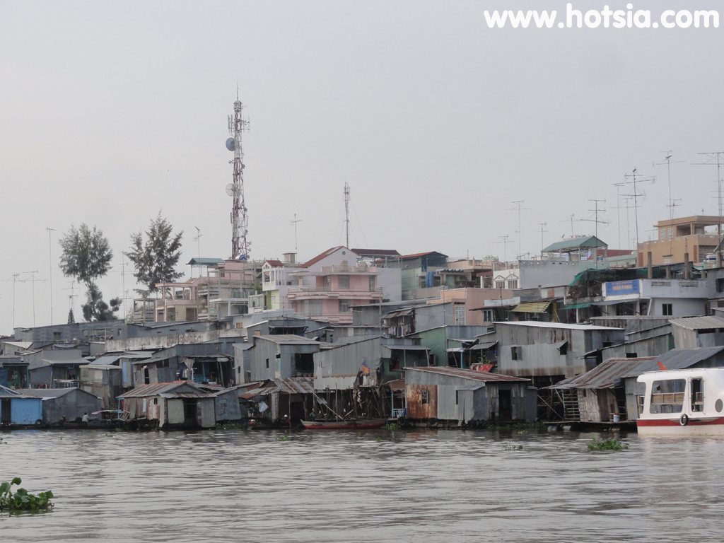 อันเกียง An Giang นั่งเรือจากเชาด็อกไปพนมเปญ(speed boat chau doc phnompenh)
