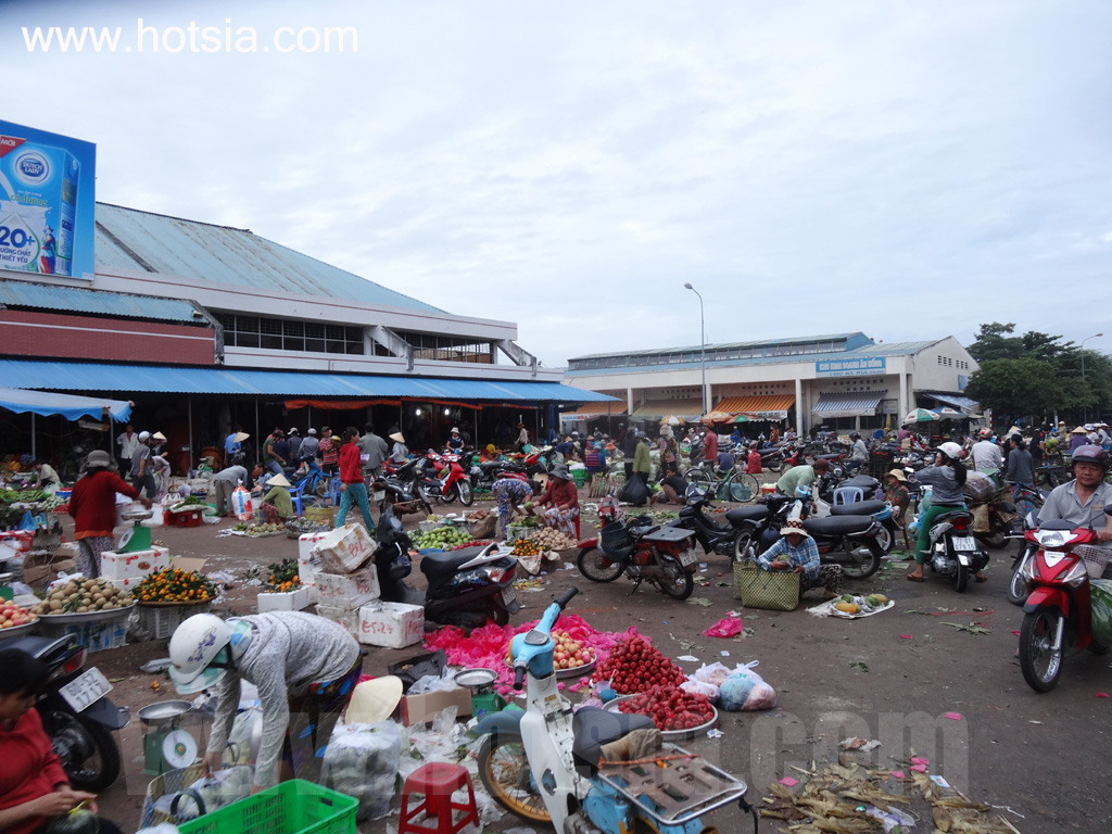 จังหวัดบ่าเสียะ-หวุงเต่า ตลาดเช้าเมืองบ่าเสียะ