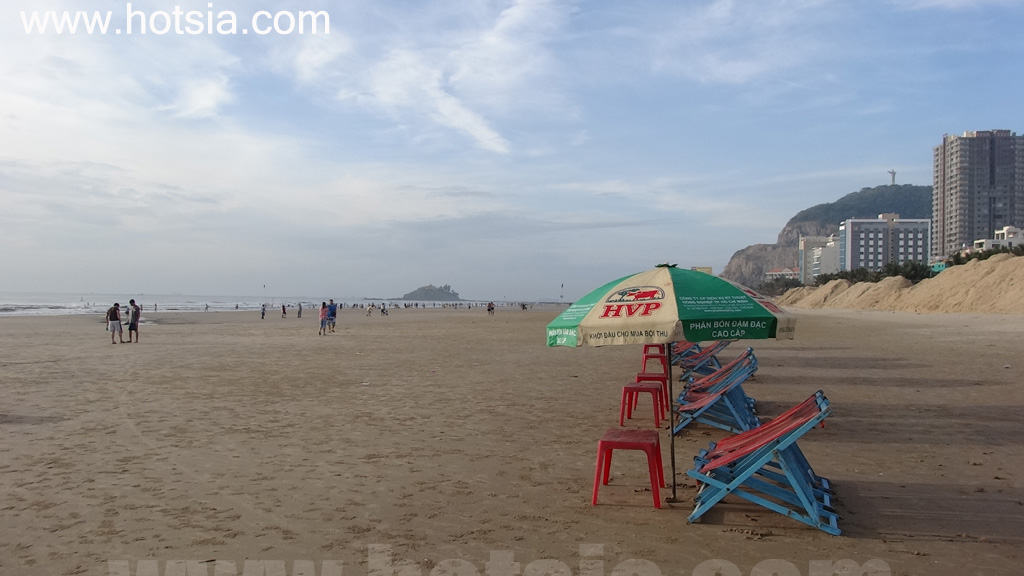 จังหวัดบ่าเสียะ-หวุงเต่า ชายหาดทะเลหวุงเต่าสวยมาก