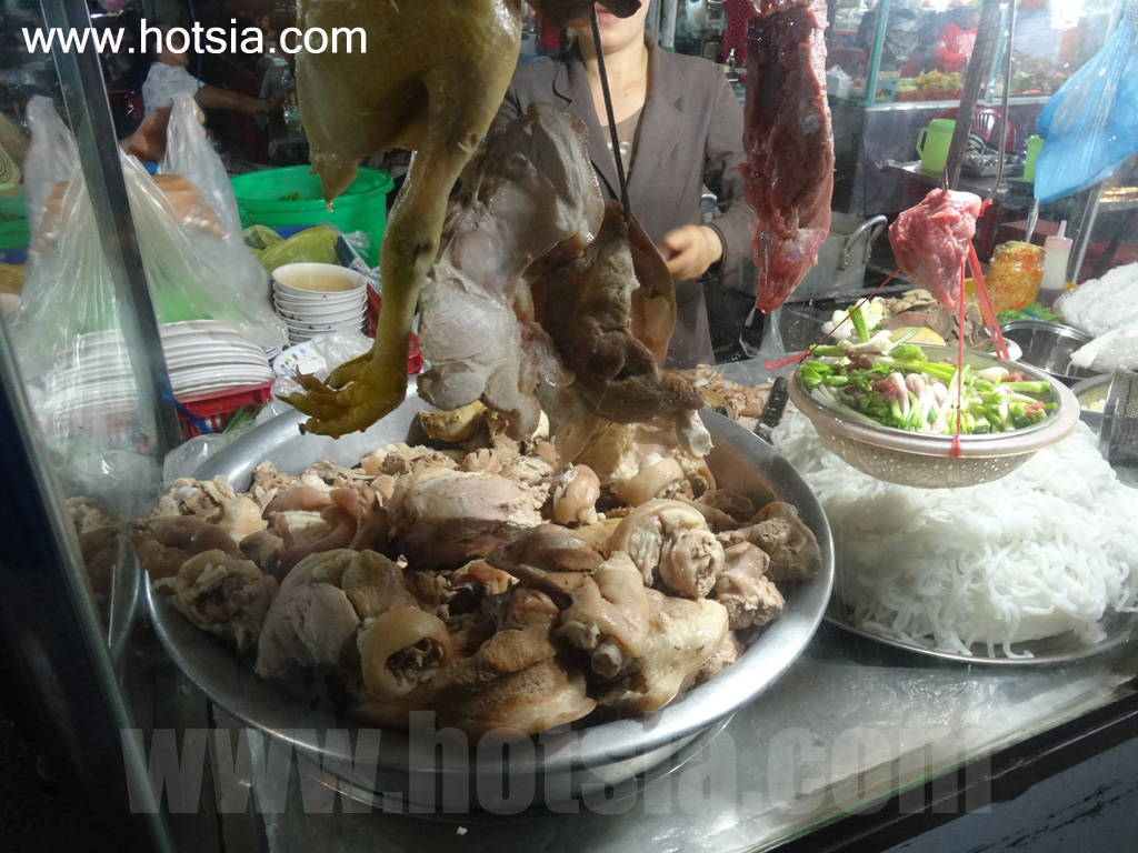จังหวัดบ่าเสียะ-หวุงเต่า ข้าวไก่ทอดเมืองบ่าเสียะ