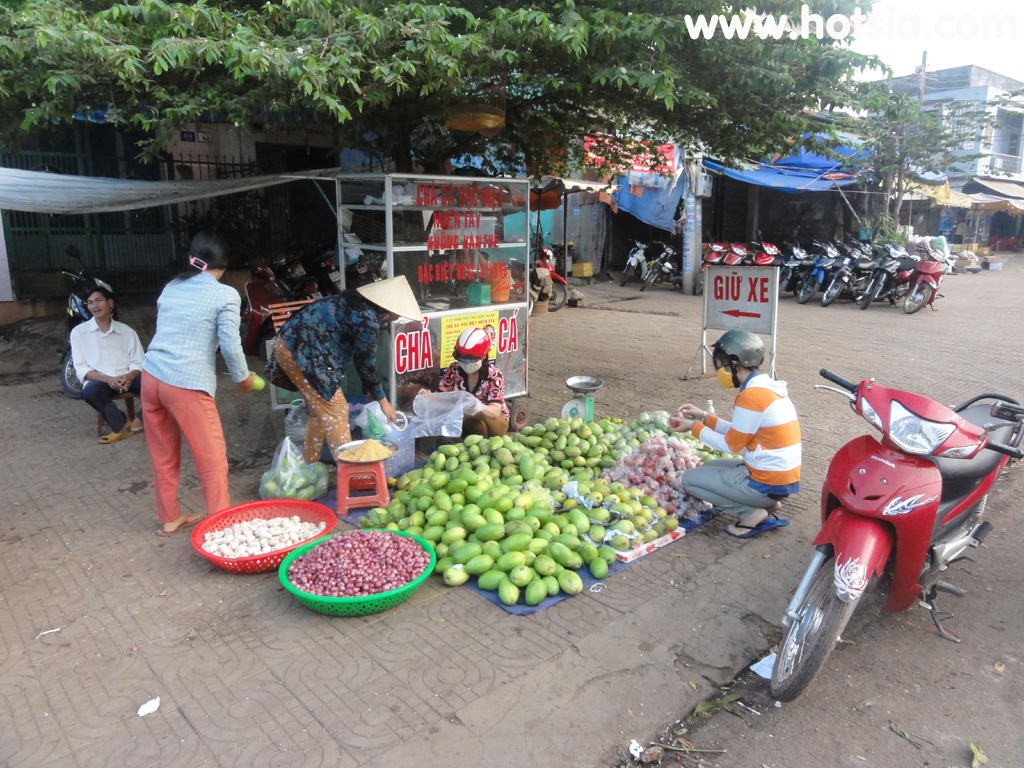 บิ่ญฟวก Binh Phuoc ตลาดเมืองดองซอย(Dong xoai market)
