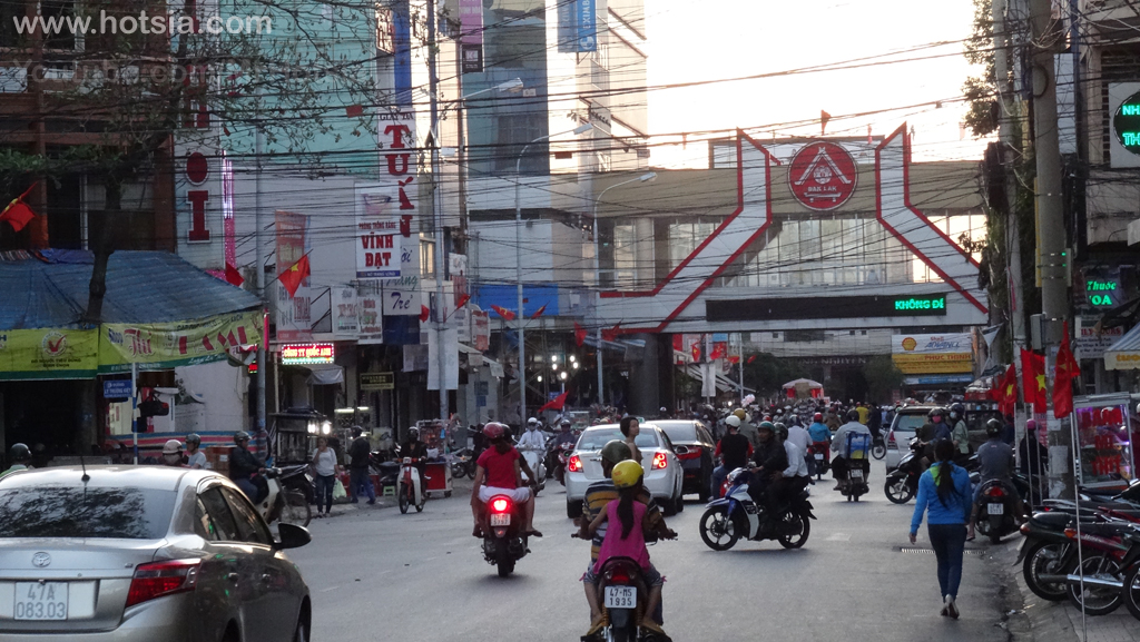 บวนมาถวต(buon ma thuot) บวนมาถวต(buon ma thuot) 2559