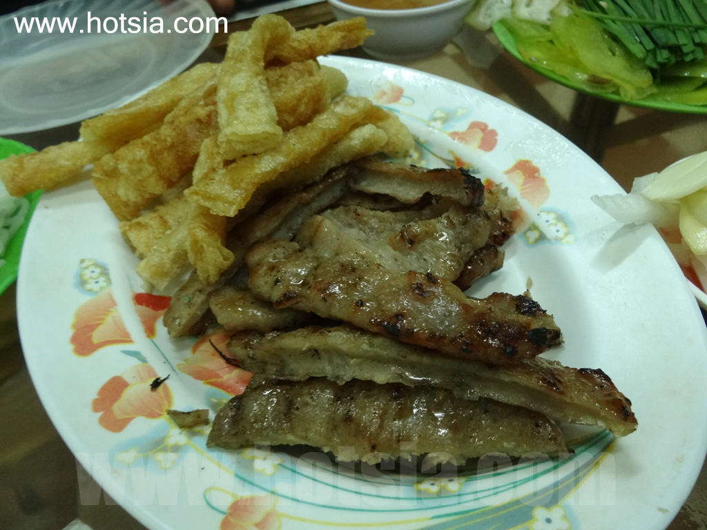 เที่ยวบวนมาทวด อาหารการกิน