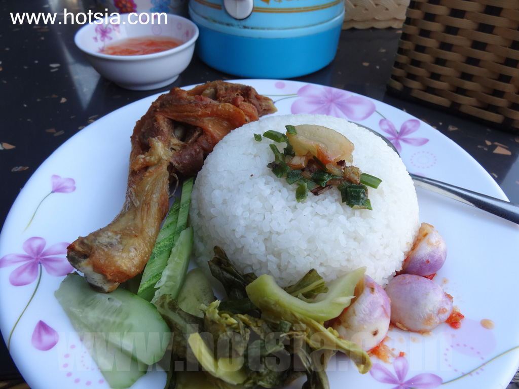 เที่ยวบวนมาทวด อาหารการกิน