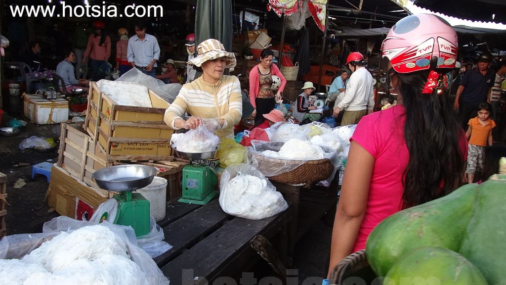เที่ยวบวนมาทวด ตลาดบวนมาทวด