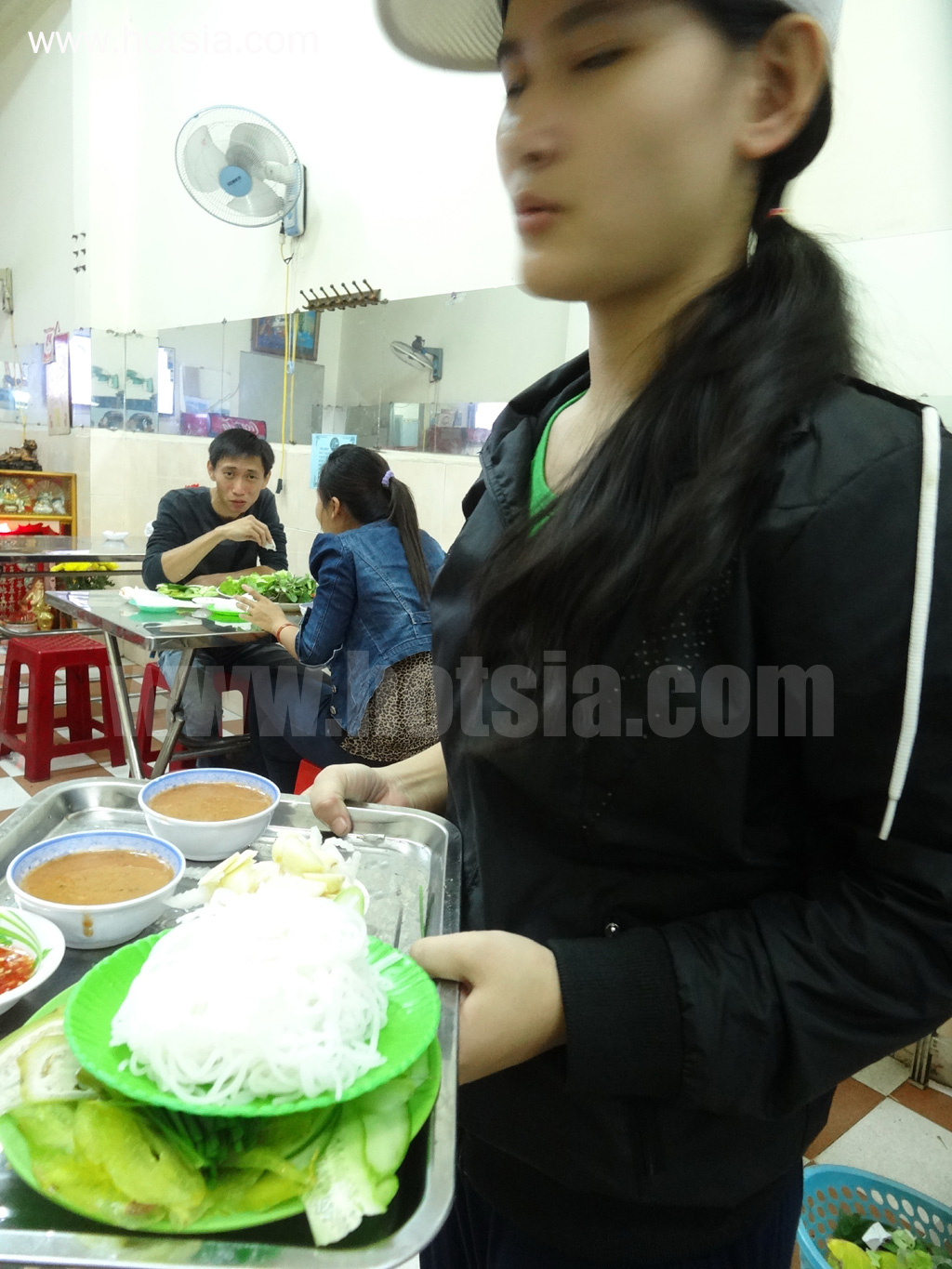 เที่ยวบวนมาทวด แหนมเนืองเวียดนามแท้ๆ