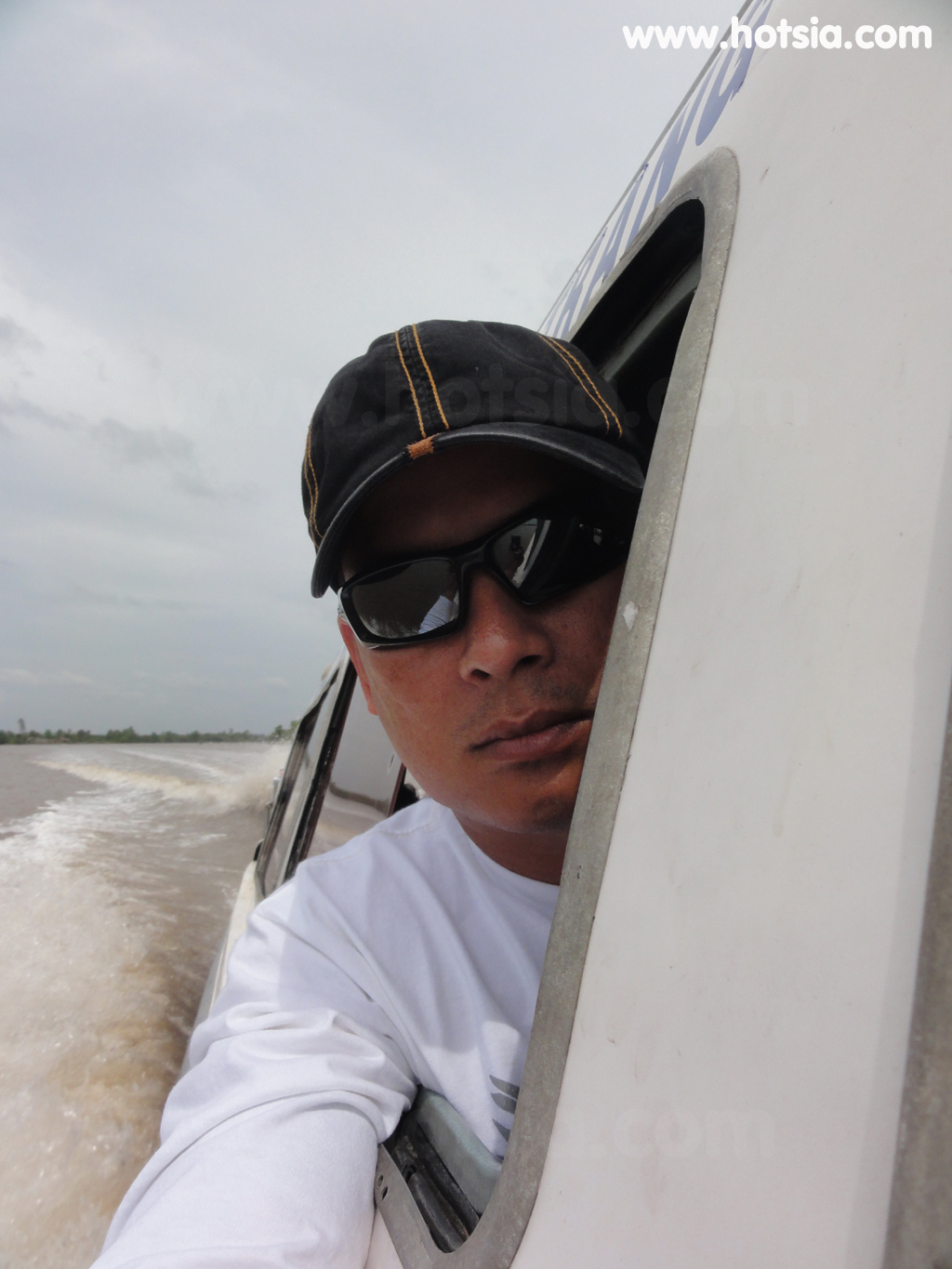 จังหวัดกาเมา(Ca Mau) เรือกาเมาไปดัทมุ๋ย (Boat from Ca Mau to Dat Mui)