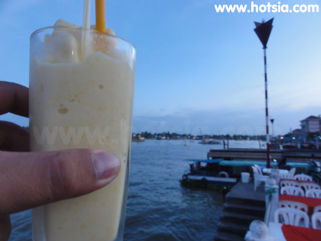 จังหวัดคันโถ (เกิ่มเทอ Can Tho) กินน้ำปั่นริมแม่น้ำโขง(สาขา)