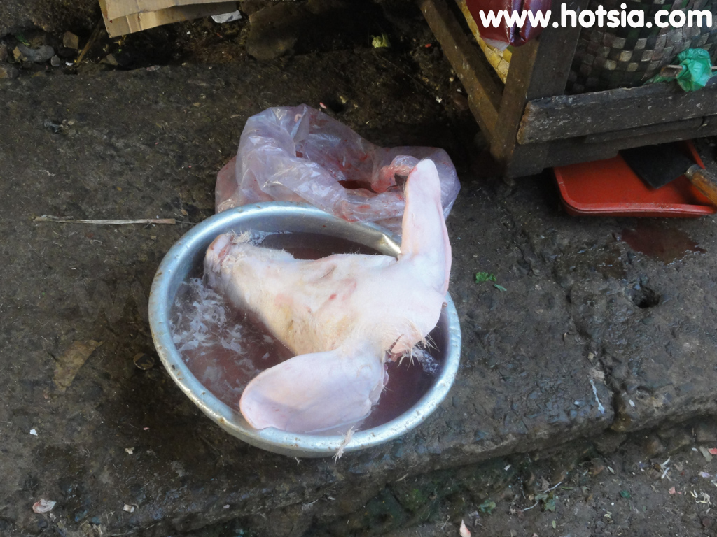 ดักโนง Dak Nong ตลาดเช้ายาเงี๋ย(Gai Nghia )