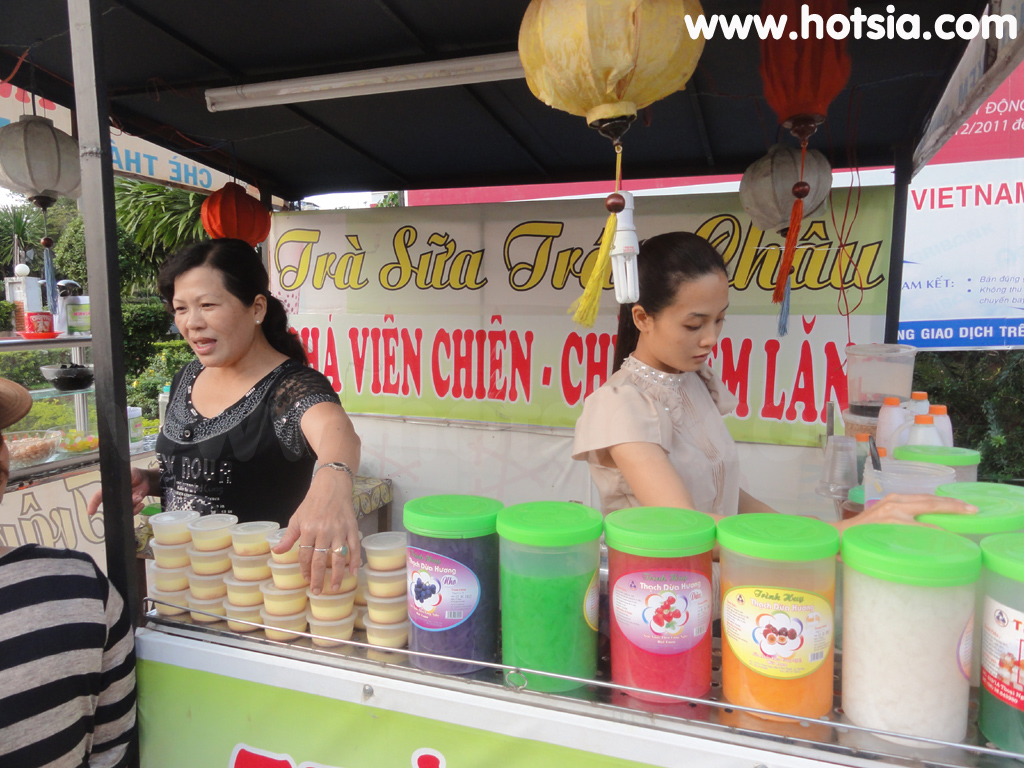 ดักโนง Dak Nong คัสตาร์ดเมืองยาเงี๋ย(Egg CustardGai Nghia)