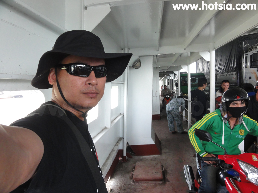 ด่งทัป Dong Thap ข้ามฝากเรือไปจังหวัดอันเกียง(An Giang)