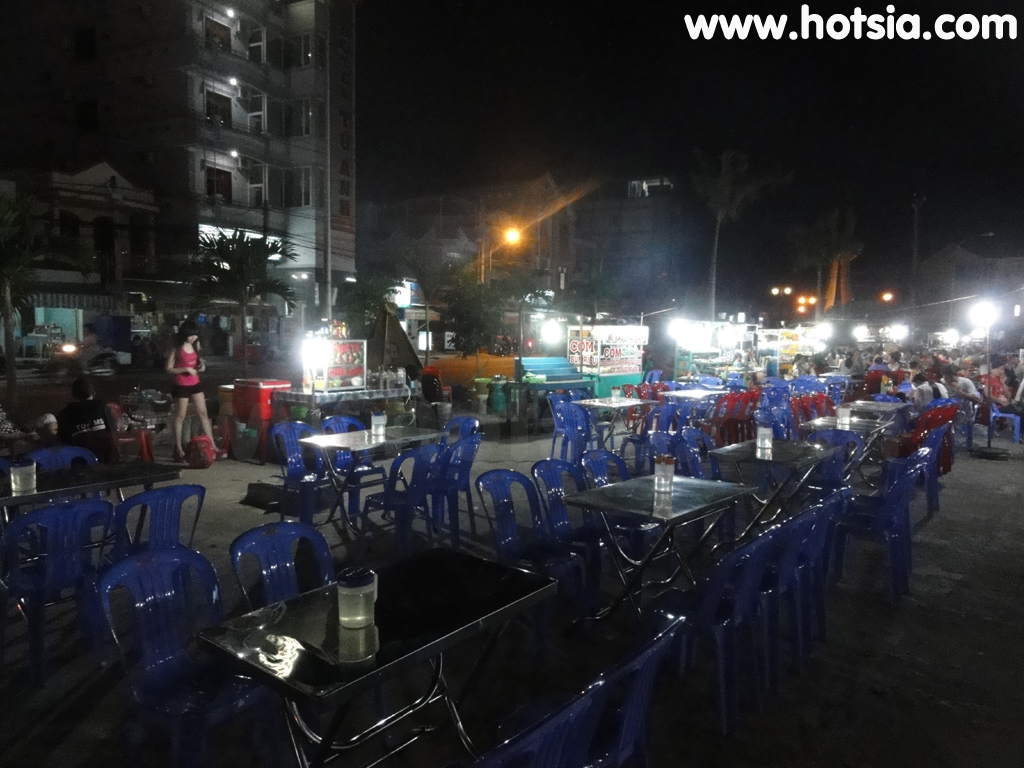 เมืองห่าเทียน ตลาดโต้รุ่งเมืองห่าเทียน เวียดนาม