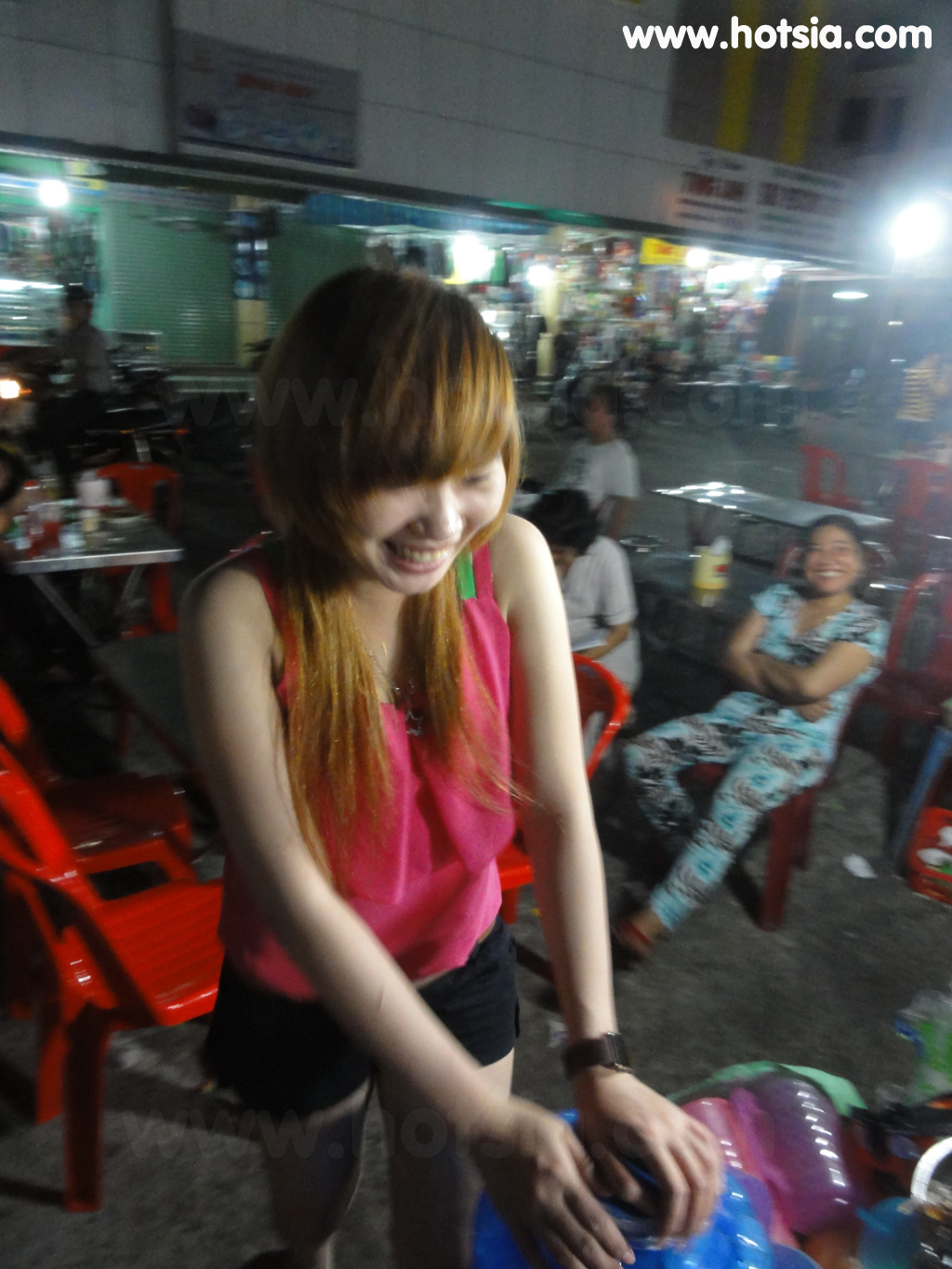 เมืองห่าเทียน ตลาดโต้รุ่งเมืองห่าเทียน เวียดนาม