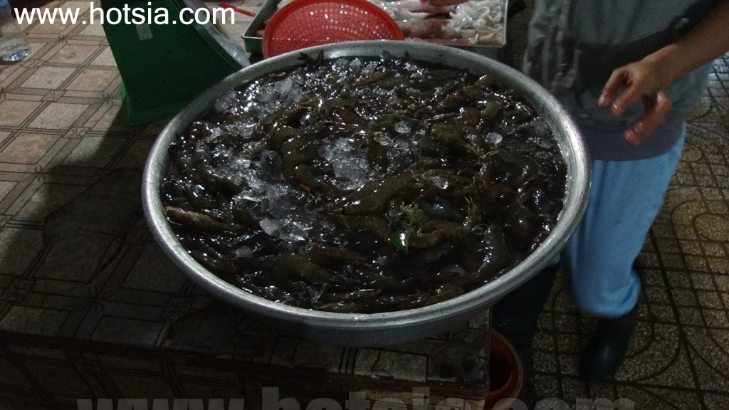 จังหวัดนิงถ่วน ตลาดเช้าฟานราง เวียดนาม