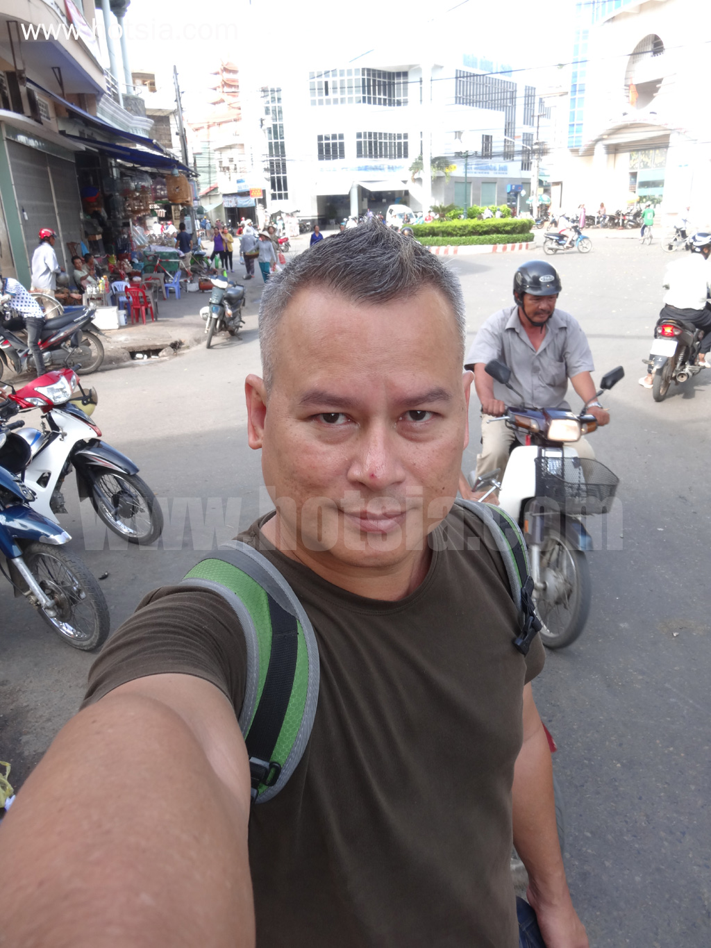 จังหวัดฟานเถียต ตัดผมนวดหน้าในฟานเถียต