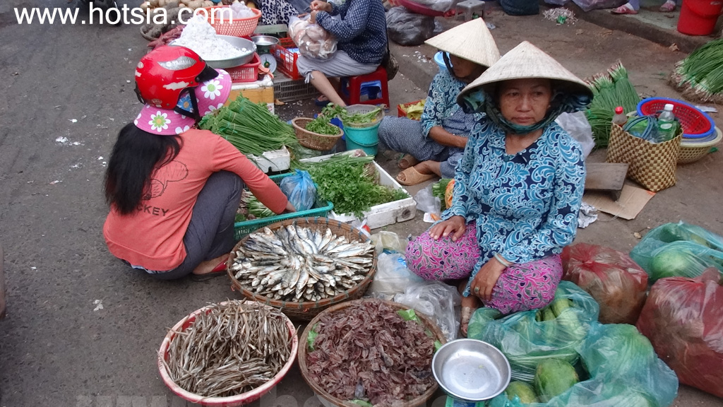 จังหวัดฟานเถียต ตลาดเช้าในฟานเถียต