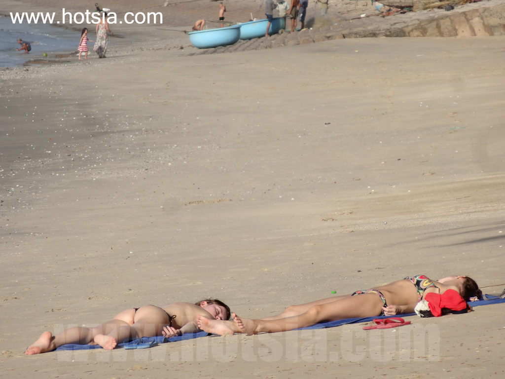 จังหวัดฟานเถียต ทะเลและชายหาดมุยเน่
