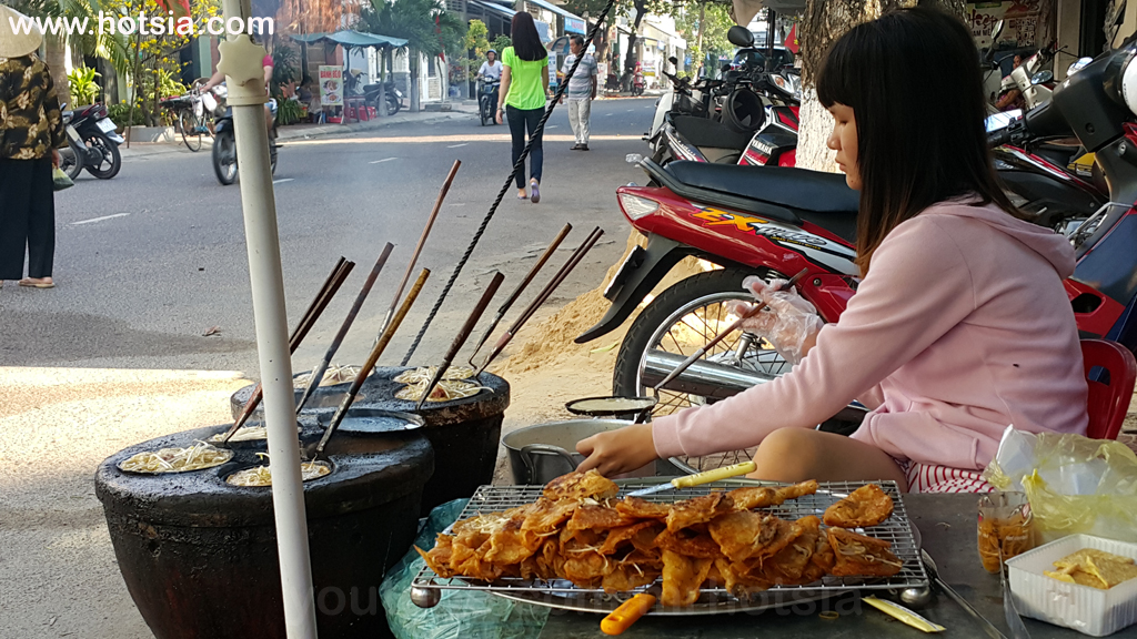 เมืองกวีเญิน(quy nhon) จังหวัดบิ่ญดิ่ญ(binh dinh) อาหารการกินชาวเมืองกวีเญิน(quy nhon) จังหวัดบิ่ญดิ่ญ(binh dinh)
