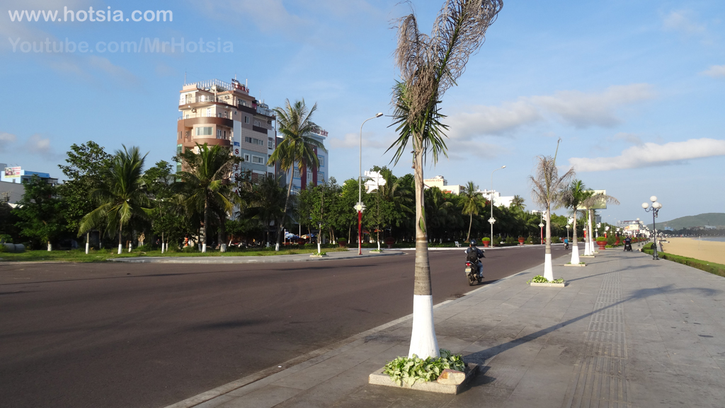 เมืองกวีเญิน(quy nhon) จังหวัดบิ่ญดิ่ญ(binh dinh) แนะนำโรงแรมในเมืองกวีเญิน(quy nhon) จังหวัดบิ่ญดิ่ญ(binh dinh)