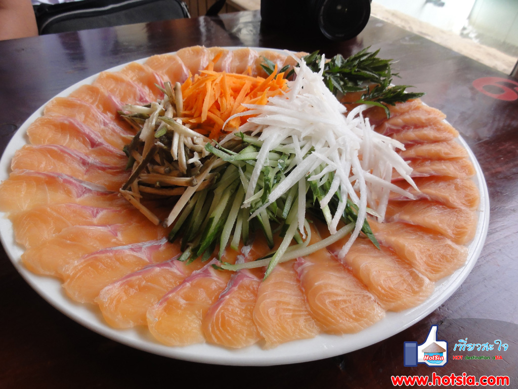เที่ยวเวียดนาม เที่ยวซาปา กินปลาแซลมอลดิบในซาปา