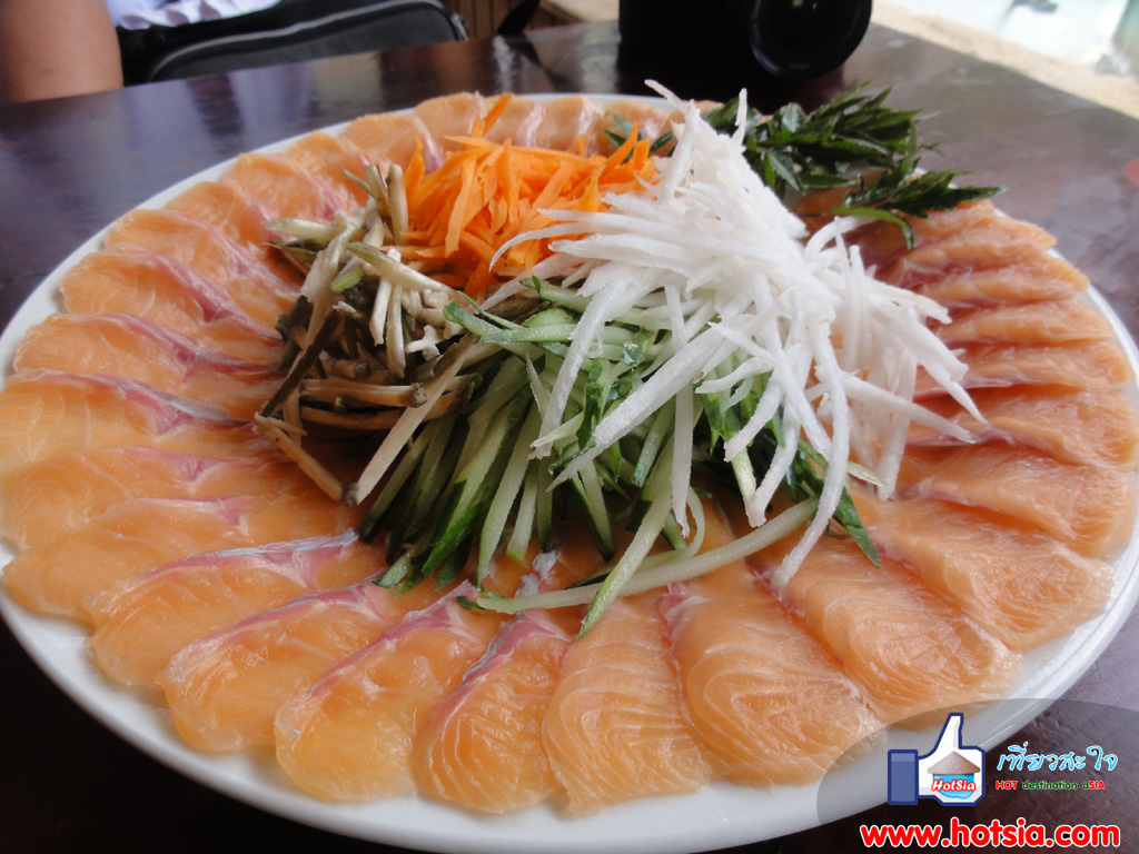 เที่ยวเวียดนาม เที่ยวซาปา กินปลาแซลมอลดิบในซาปา
