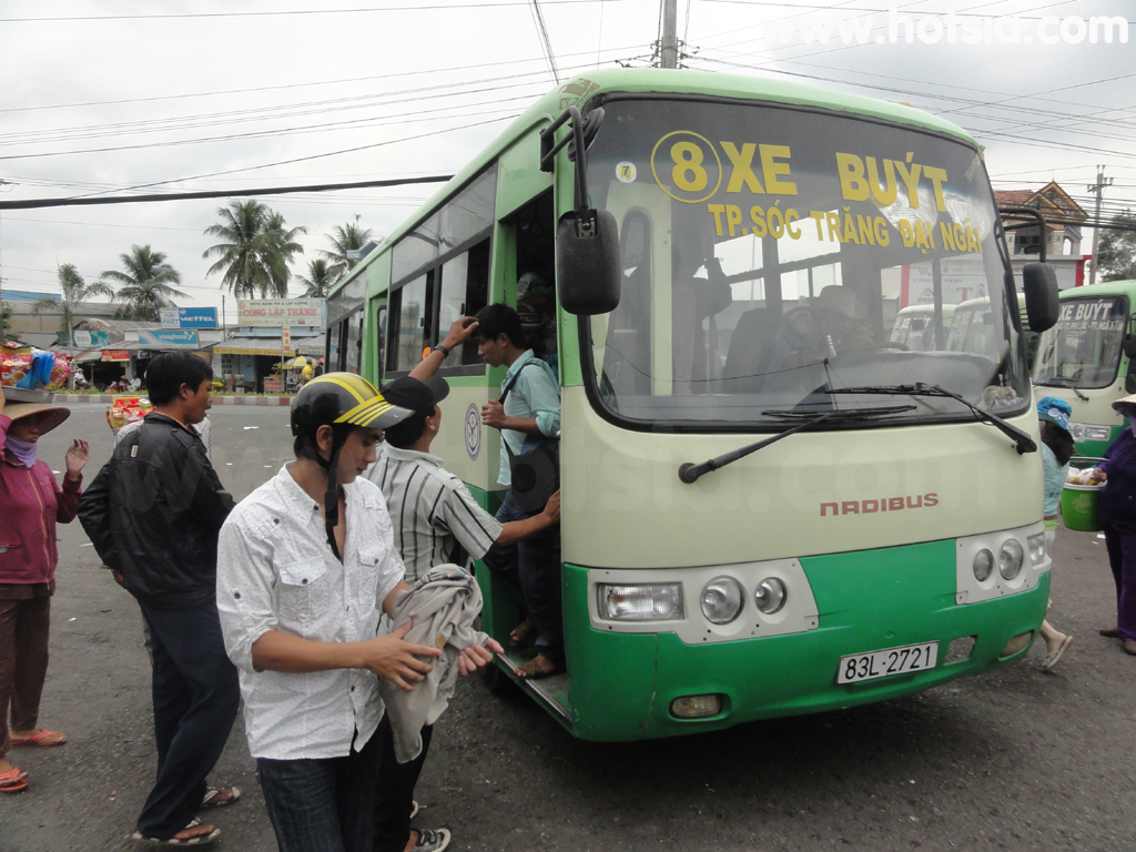 เที่ยวจังหวัดช็อกจรัง สถานีขนส่งช็อกจรัง (Soc trang bus station)