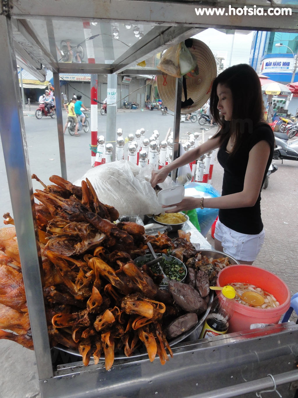 เที่ยวจังหวัดช็อกจรัง(Soc trang) ข้าวเหนียวหน้าเป็ด (Soc trang food)